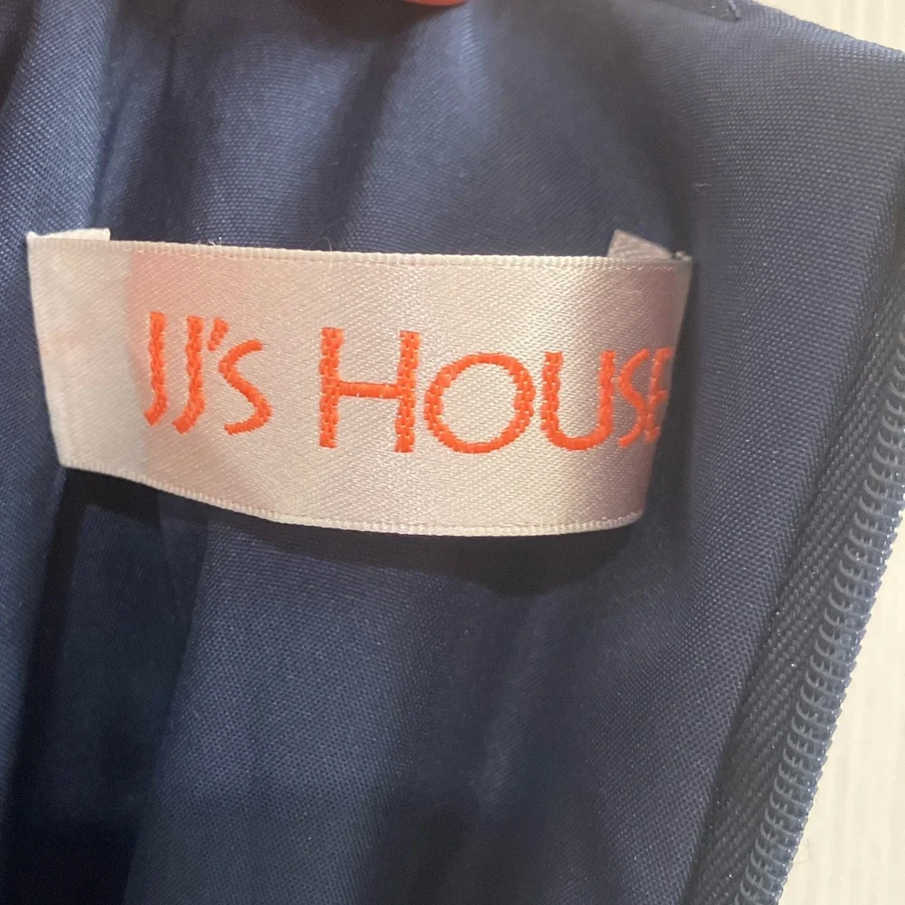 Elegant Navy Blue Evening Gown- JJ House, Size 8, Square Neck, Slit, NWT - Picture 13 of 16